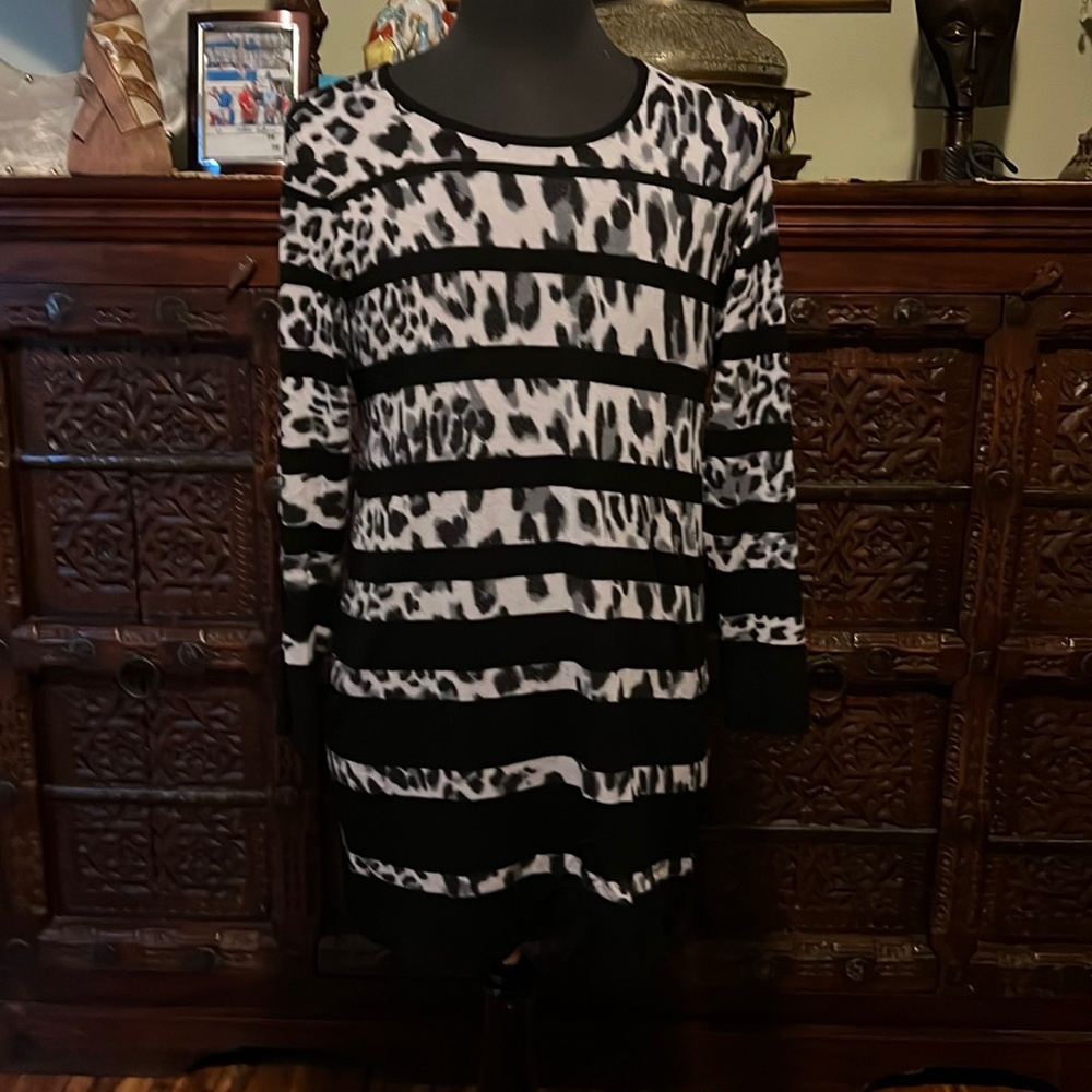 Women’s Tunic Sweater